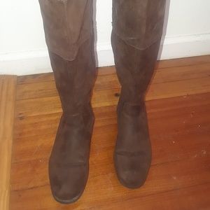 Girls Youth Boots Size 6